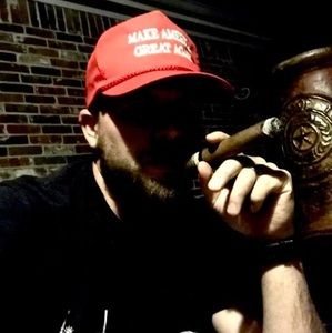 Meet your Posher, Brett